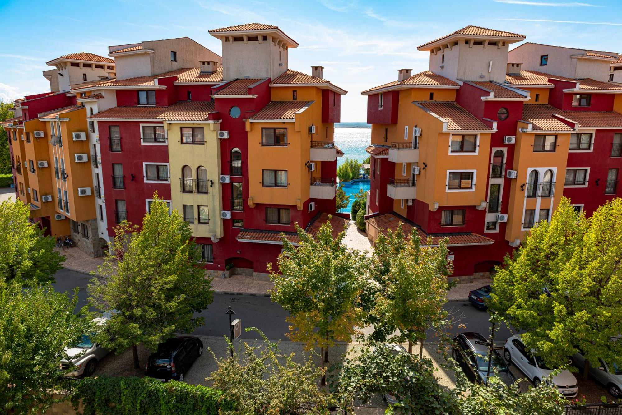 Menada Aheloy Apartments Exterior foto